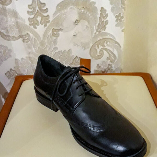 Pantofi eleganți bărbați din piele,culoare neagră,cu siret Marimi:39,40,41