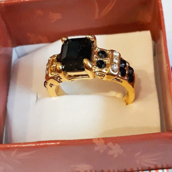 Inel damă,placat cu aur de 24k,cu piatra onix