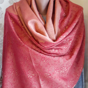 Esarfe damă,din casmir,model floral,nuanțe de corai cu roz,dimensiuni:70 lat/ 1,72 lung