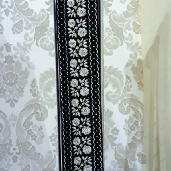 Brau bărbați,cu model floral auriu,dimensiuni:lung:85cm/10 cm