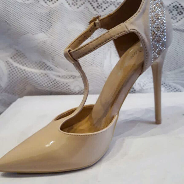 Pantofi damă,piele ecologică,culoare nud,toc de 11 cm,cu ornament auriu,marimi:35,36,37,38,39,40,41